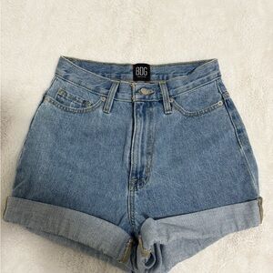 BDG Women's mom high rise Jean Shorts